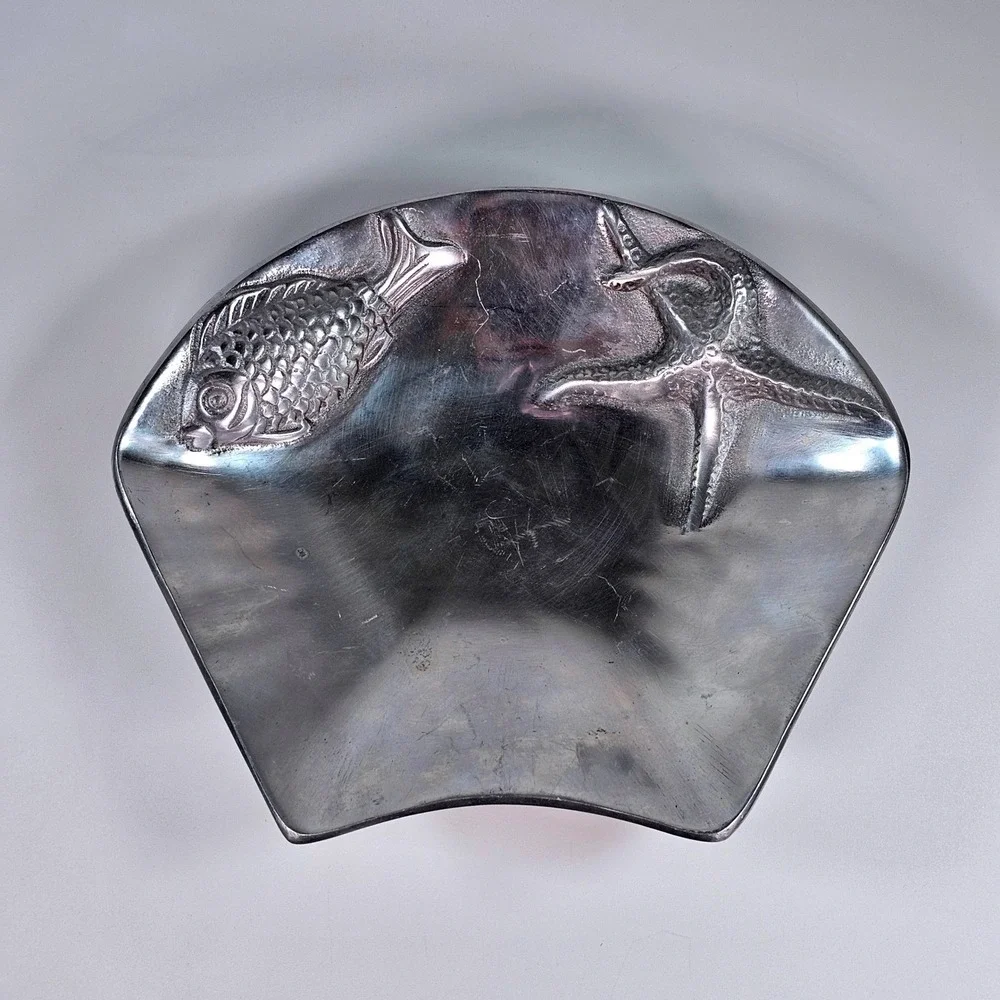 IHI India Cast Aluminum Nautical Serving Bowl Fish Starfish Silver Tone Tray